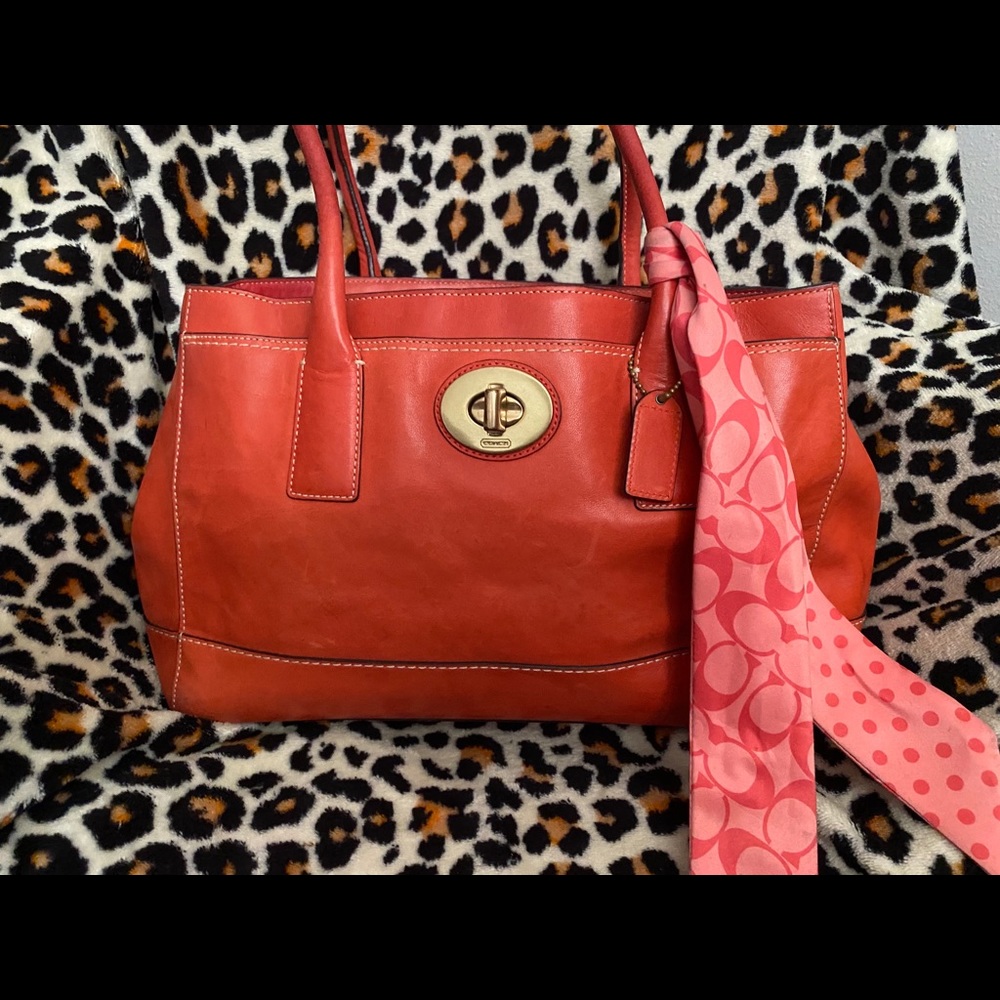 Authentic coach purse !